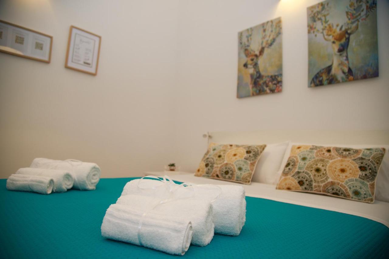 Residenza Le Chianche Bed & Breakfast Latiano Bagian luar foto