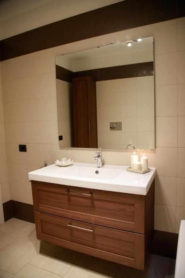Residenza Le Chianche Bed & Breakfast Latiano Bagian luar foto
