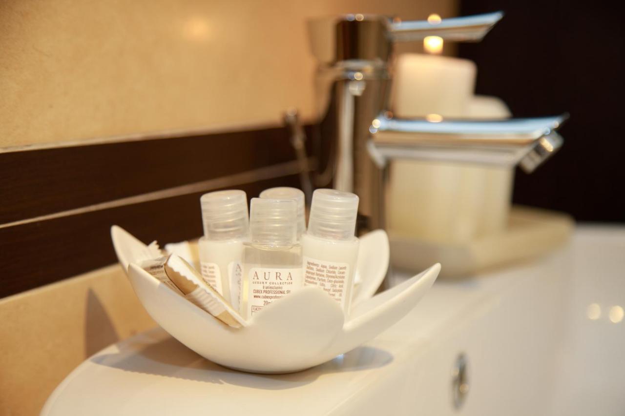 Residenza Le Chianche Bed & Breakfast Latiano Bagian luar foto